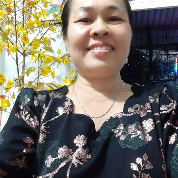 Cô Thoại Huyền - Vũng Tàu